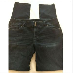 NYC SOHO CURVE CREATOR SKINNY 2 BUTTON JEANS 14